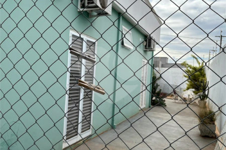 Casa à venda com 2 suítes em Cidade Jardim, Araraquara, SP