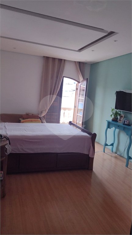 Sobrado à venda com 3 quartos, sendo 1 suíte, em Jardim da Mamãe, Guarulhos, SP