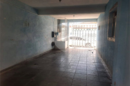 Casa à venda com 2 quartos em Jardim Santa Lúcia, Suzano, SP