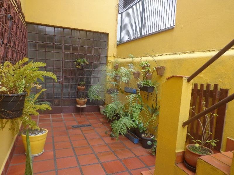 Sobrado à venda com 3 quartos, sendo 2 suítes, em Indianópolis, São Paulo, SP
