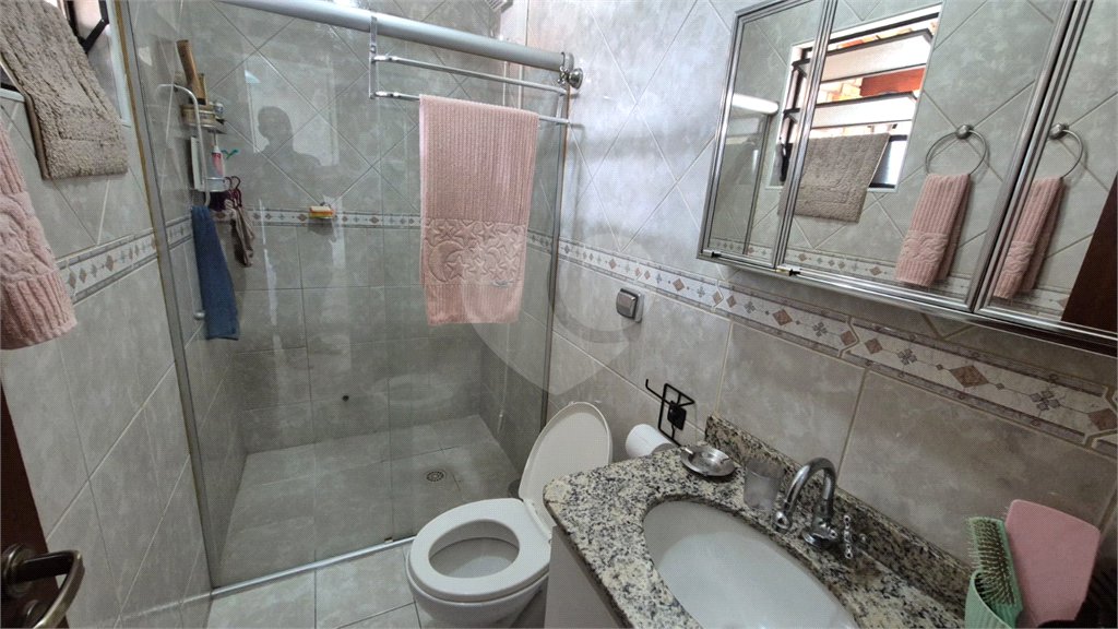 Casa à venda com 3 quartos, sendo 1 suíte, no condomínio Indefinido_ernani Pinto_439, São Paulo - SP