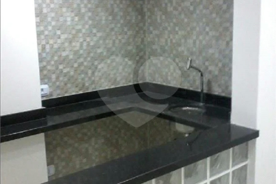 Sala comercial para locação e venda. 204m² AU