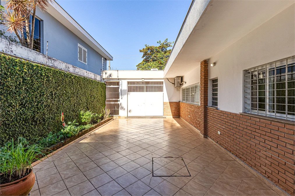Casa Térrea à venda com 4 suítes em Brooklin Velho, São Paulo, SP