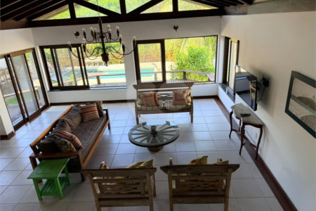 Casa à venda com 4 suítes em Ferradura, Armação dos Búzios, RJ