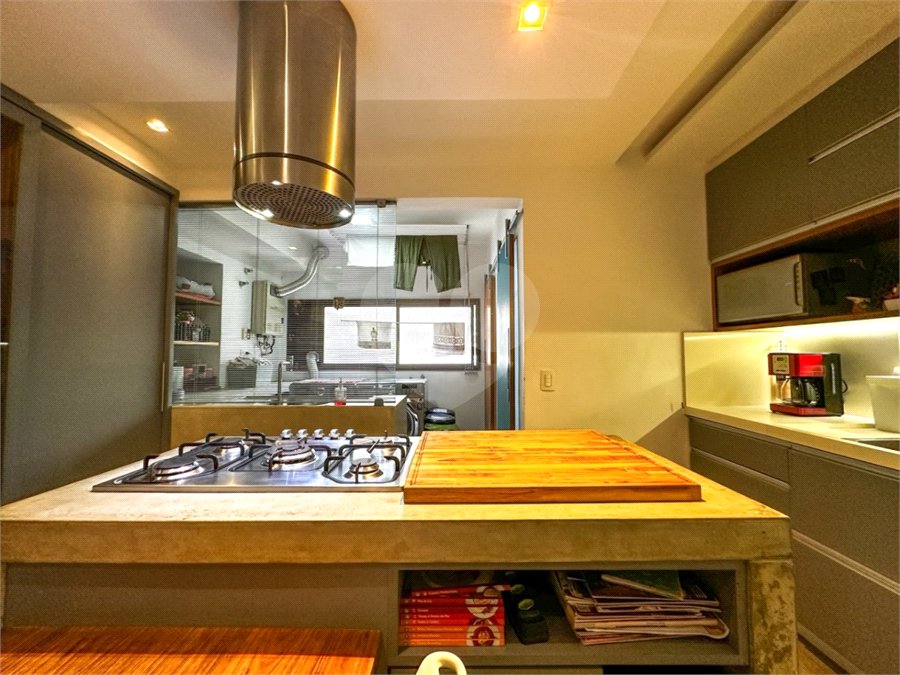 Apartamento à venda com 3 quartos, sendo 1 suíte, em Vila Sofia, São Paulo, SP