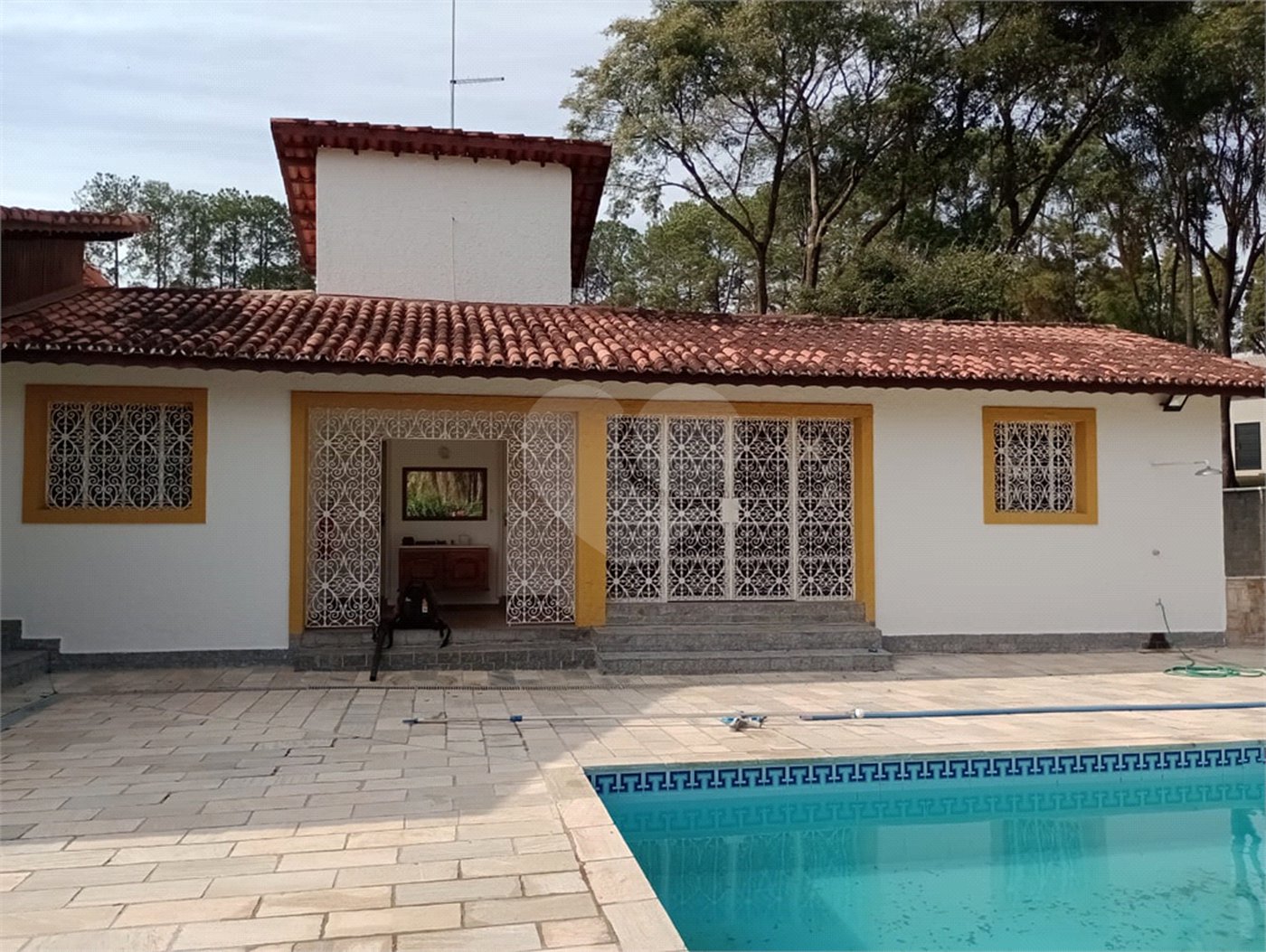 Casa à venda com 6 quartos, sendo 4 suítes,  no condomínio City Castelo, Itu - SP
