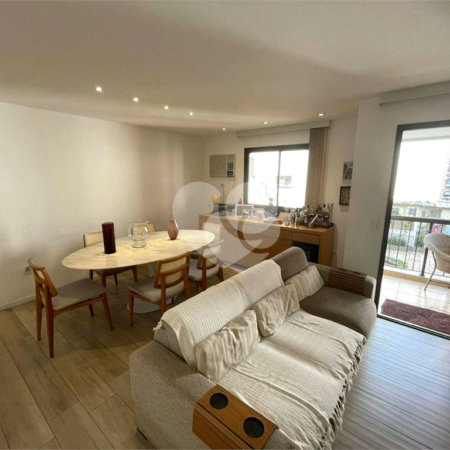 Apartamento à venda com 3 quartos, sendo 1 suíte,  em Tijuca, Rio de Janeiro, RJ