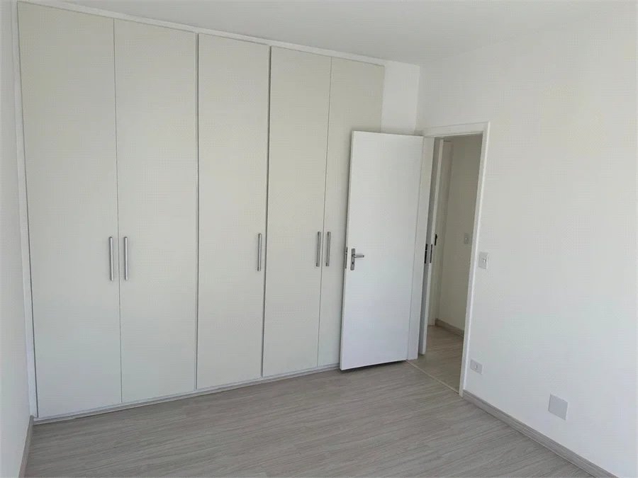Apartamento à venda com 3 quartos, sendo 2 suítes, em Jardim Ampliação, São Paulo, SP