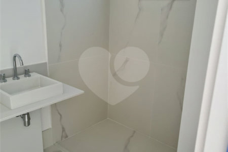 Apartamento à venda com 3 suítes em Vila Clementino, São Paulo, SP