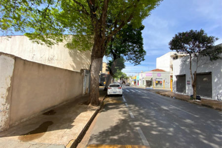 Terreno à venda no Centro, Araraquara, SP