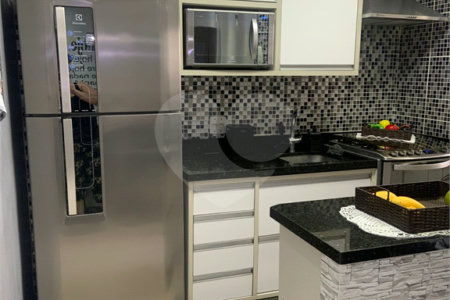 Apartamento à venda com 2 quartos, sendo 1 suíte, em Santo Antônio, Osasco, SP