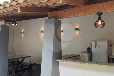 Apartamento à venda com 2 quartos em Moema, São Paulo, SP