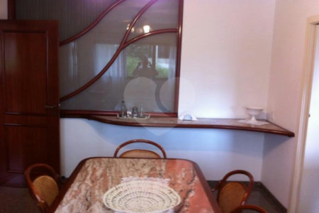 Apartamento à venda com 4 suítes em Real Parque, São Paulo, SP