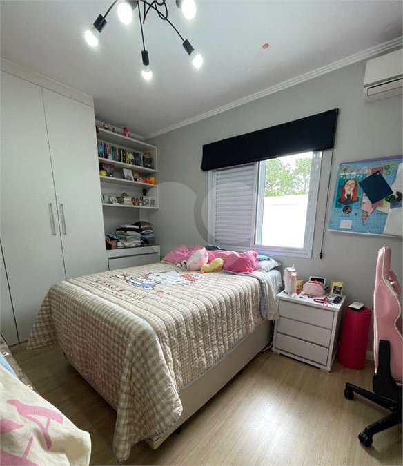 Sobrado à venda com 3 quartos, sendo 1 suíte, em Jardim Umuarama, São Paulo, SP
