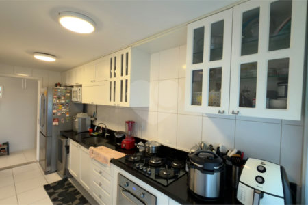 Apartamento à venda com 3 quartos, sendo 1 suíte,  em Camorim, Rio de Janeiro, RJ
