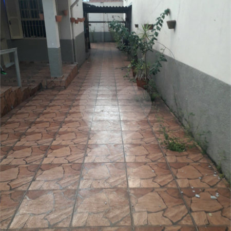 Casa Térrea à venda com 3 quartos em Jardim Nadir, São Paulo, SP