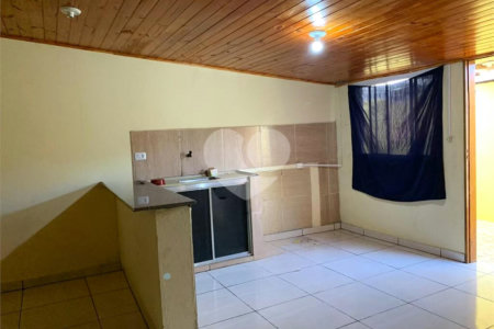 Casa à venda com 4 quartos em Jardim Roriz, Três Lagoas, MS