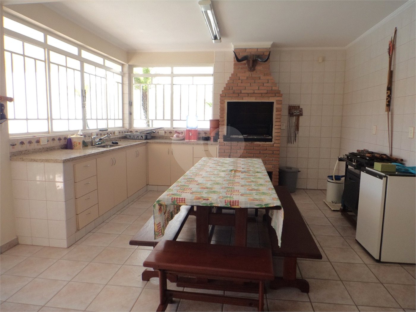 Casa à venda com 4 suítes em Nova Gardênia, Atibaia, SP