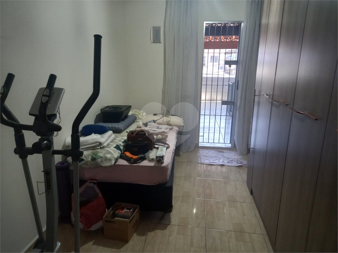 Sobrado à venda com 4 quartos, sendo 1 suíte, em Jardim Peri, São Paulo, SP