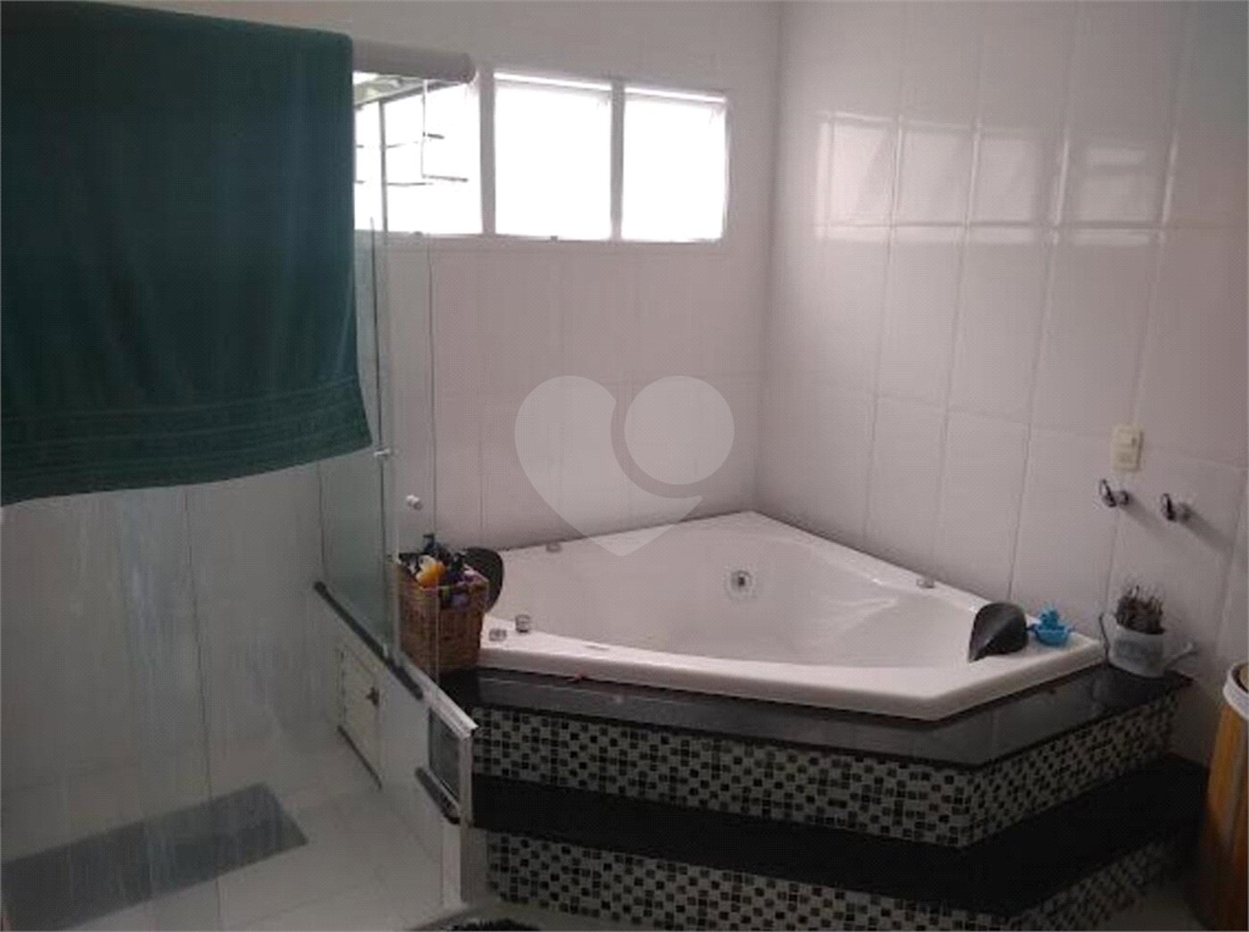 Casa à venda com 4 suítes no condomínio Sunset, Sorocaba - SP