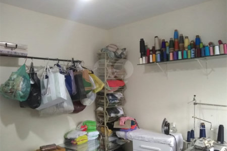 Sobrado à venda com 4 quartos, sendo 1 suíte,  em Indianópolis, São Paulo, SP