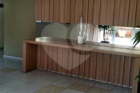 Apartamento à venda com 3 quartos, sendo 1 suíte,  em Jardim Ester Yolanda, São Paulo, SP