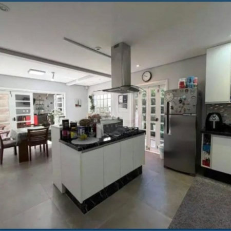 Sobrado à venda com 3 quartos, sendo 1 suíte,  em Brooklin Paulista, São Paulo, SP
