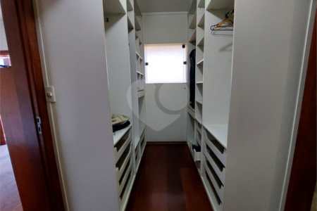 Casa à venda com 4 suítes em City América, São Paulo, SP