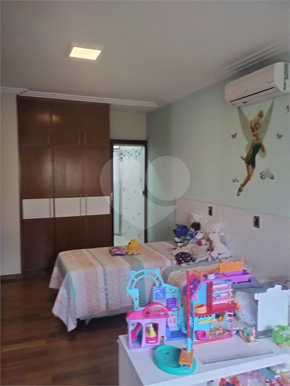 Casa à venda com 5 quartos, sendo 4 suítes, no condomínio Santa Teresa, Jundiaí - SP