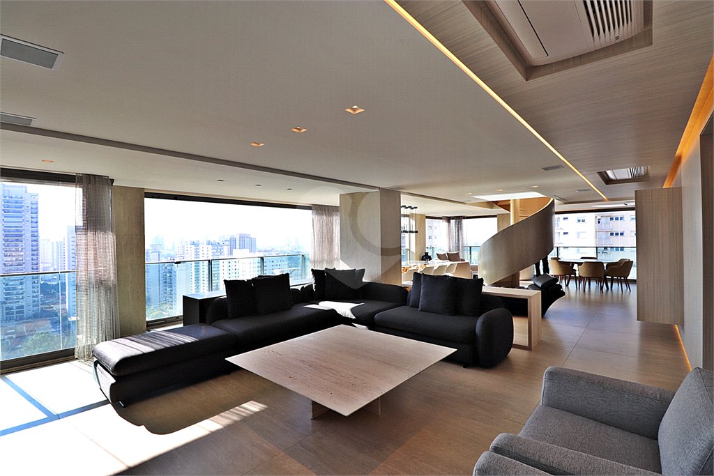 Apartamento à venda com 4 suítes em Santana, São Paulo, SP