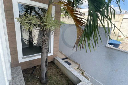 Casa à venda com 3 quartos, sendo 1 suíte, no condomínio Residencial Green Ville, Rio de Janeiro - RJ