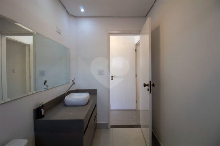 Casa à venda com 3 quartos, sendo 1 suíte, em Brooklin Paulista, São Paulo, SP
