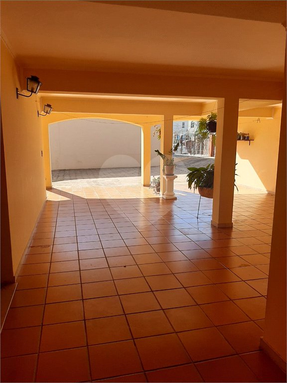 Casa à venda com 3 quartos, sendo 1 suíte, no Centro, Vinhedo, SP