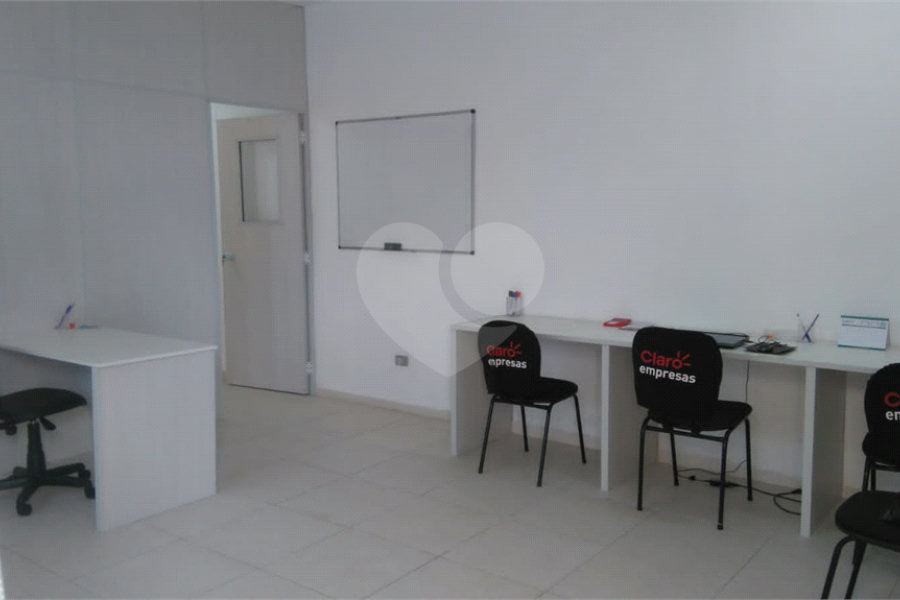 Prédio à venda com 3 quartos em Santana, São Paulo, SP