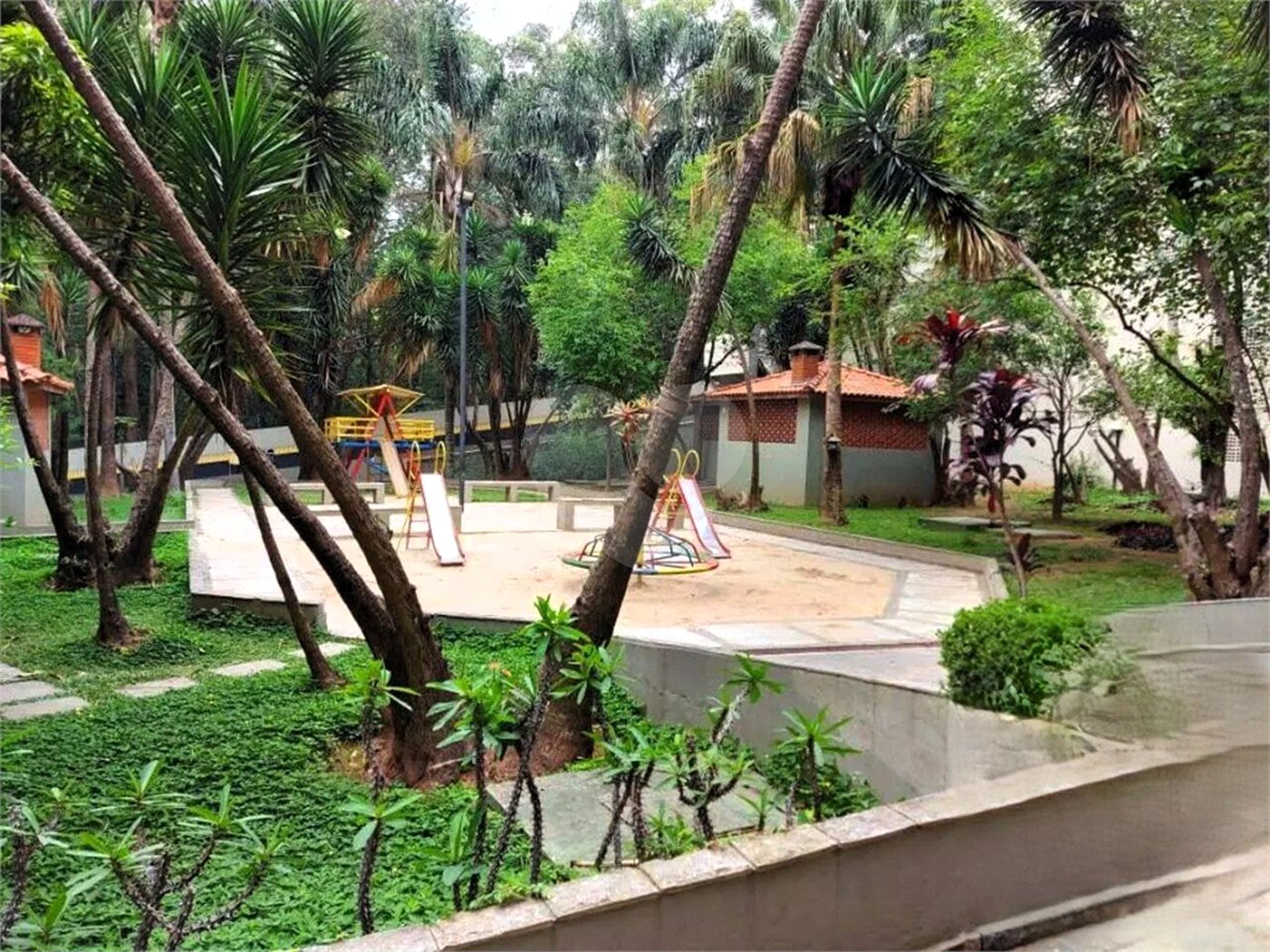 Apartamento à venda com 2 quartos em Jardim Regina, São Paulo, SP