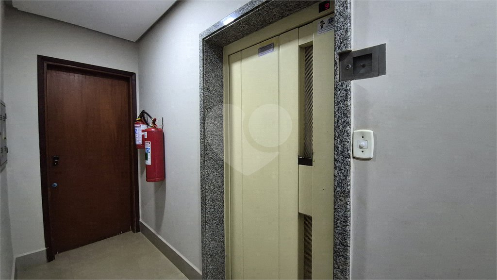 Apartamento à venda com 3 quartos, sendo 1 suíte, em Vila Seixas, Ribeirão Preto, SP