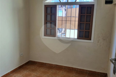 Casa à venda com 3 quartos em Jardim São Jorge (raposo Tavares), São Paulo, SP