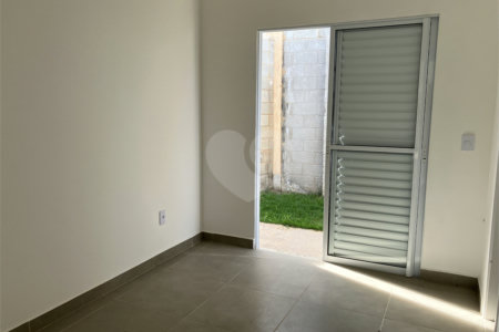 Casa à venda com 3 quartos, sendo 1 suíte,  no condomínio Residencial Vila Amarone, Sorocaba - SP