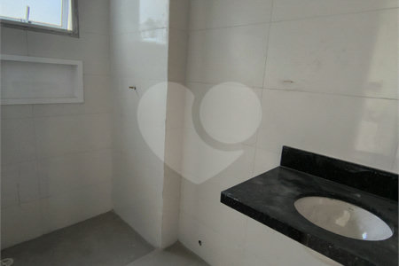 Apartamento à venda com 2 quartos em Guaianazes, São Paulo, SP