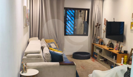 Sobrado à venda com 3 quartos, sendo 1 suíte,  em Vila Libanesa, São Paulo, SP
