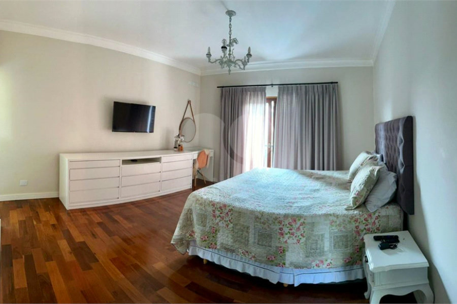 Casa à venda com 4 suítes no condomínio Gleba II, Mairiporã - SP