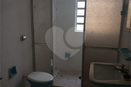 Sobrado à venda com 3 quartos em Vila Romana, São Paulo, SP