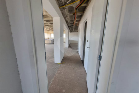 Apartamento à venda com 4 quartos, sendo 3 suítes, em Jardim Judith, Sorocaba, SP