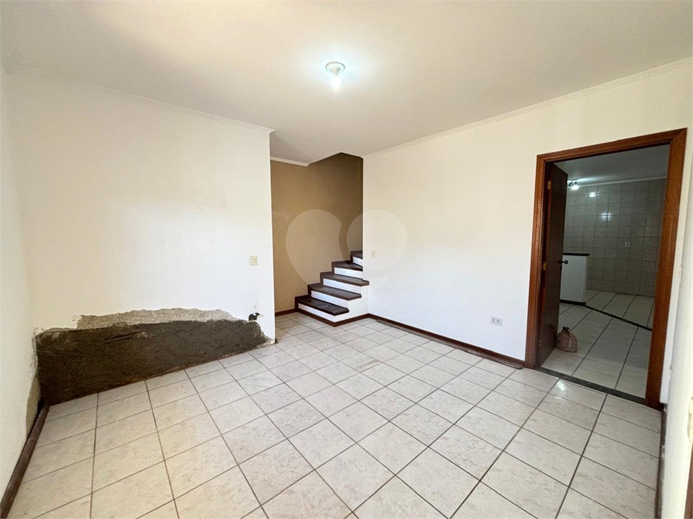 Casa à venda com 3 quartos, sendo 1 suíte, em Capela, Vinhedo, SP