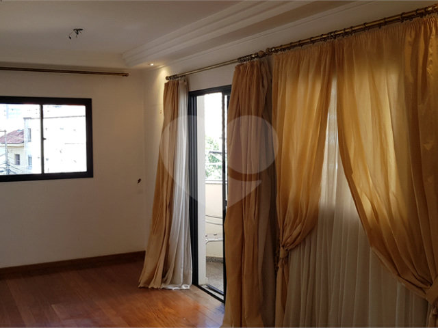 Apartamento à venda com 3 quartos, sendo 2 suítes,  em Santana, São Paulo, SP