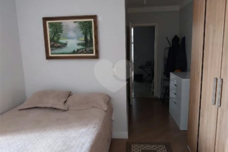 Apartamento à venda com 3 quartos, sendo 2 suítes, em Vila Sanches, São José dos Campos, SP