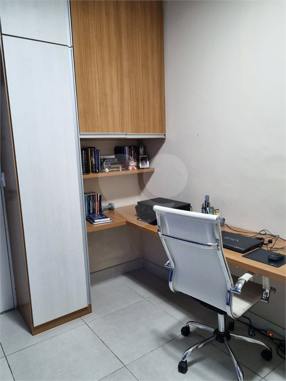 Apartamento à venda com 3 quartos, sendo 1 suíte, em Água Branca, São Paulo, SP