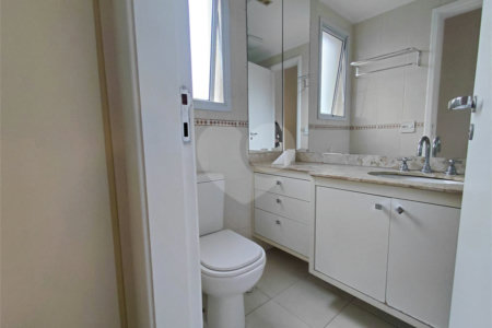 Apartamento à venda com 2 quartos, sendo 1 suíte, em Pinheiros, São Paulo, SP