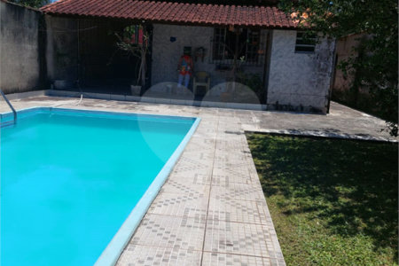 Casa à venda com 2 quartos, sendo 1 suíte,  em Vila Muriqui, Mangaratiba, RJ