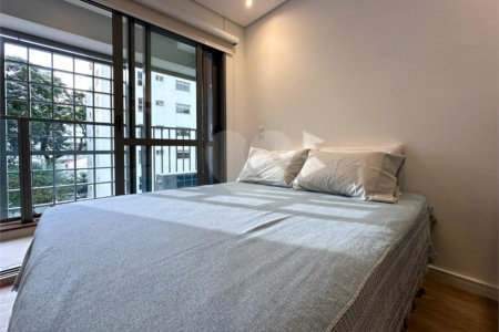 Apartamento à venda ou para alugar com 1 suíte em Campo Belo, São Paulo, SP